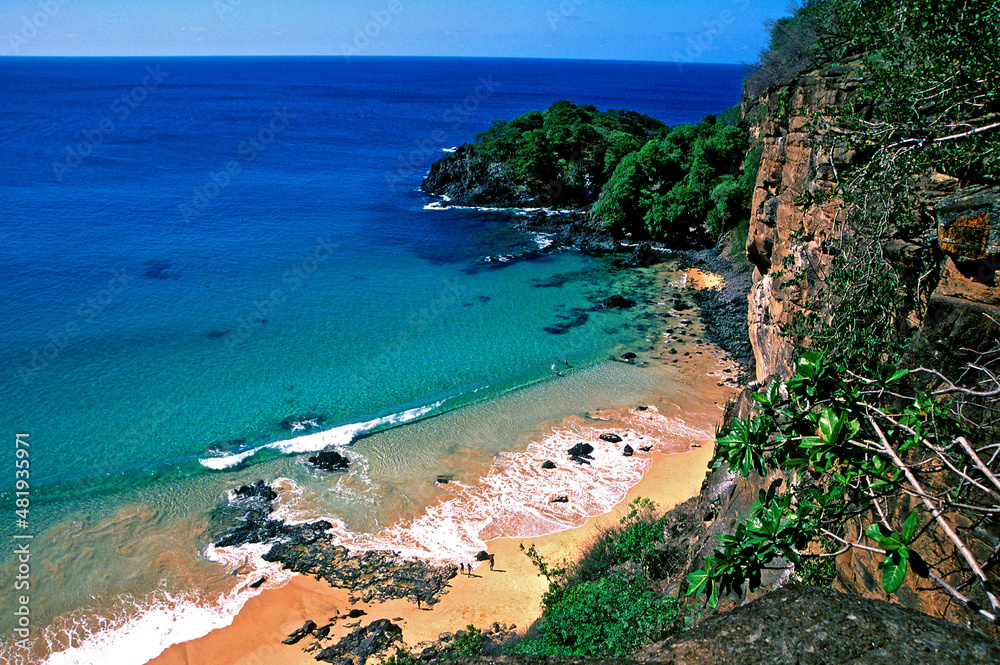 Baía do Sancho no Arquipélago de Fernando de Noronha.